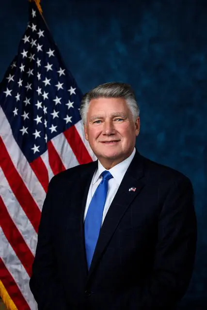 Portrait of Mark Harris
