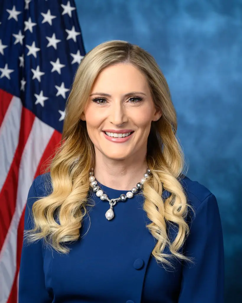 Portrait of Laurel Lee