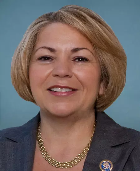 Portrait of Linda Sánchez